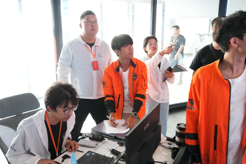 U18-Global-Youth-Rocket-Launch-Challenge-18
