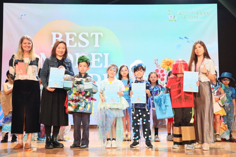 Yea3-Upcycled-Fashion-Show-35