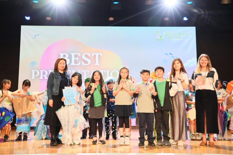 Yea3-Upcycled-Fashion-Show-36