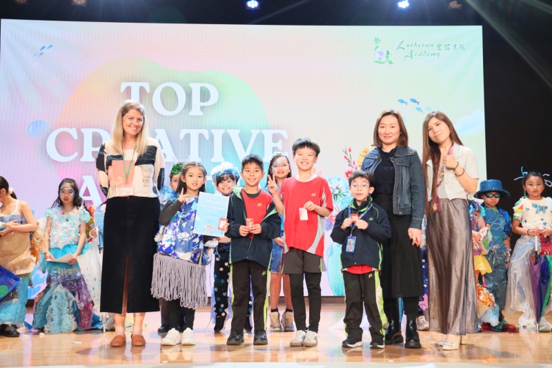 Yea3-Upcycled-Fashion-Show-38