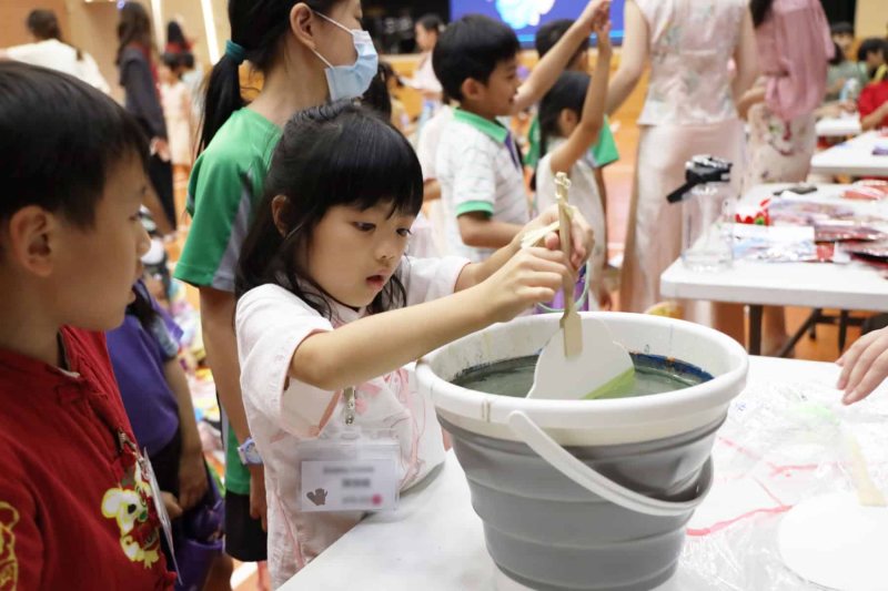 Mid-autumn-Festival-Celebration-Activity-1