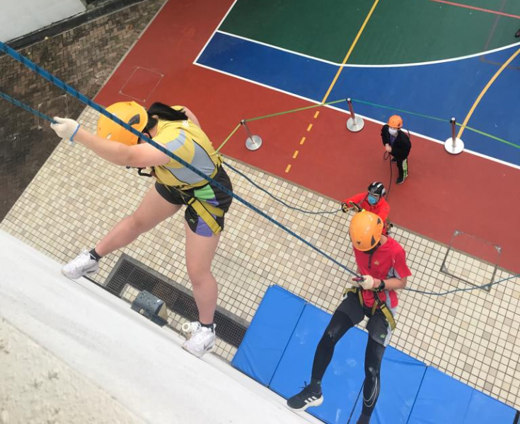 Abseiling-Activity-for-Prefect-Training-7