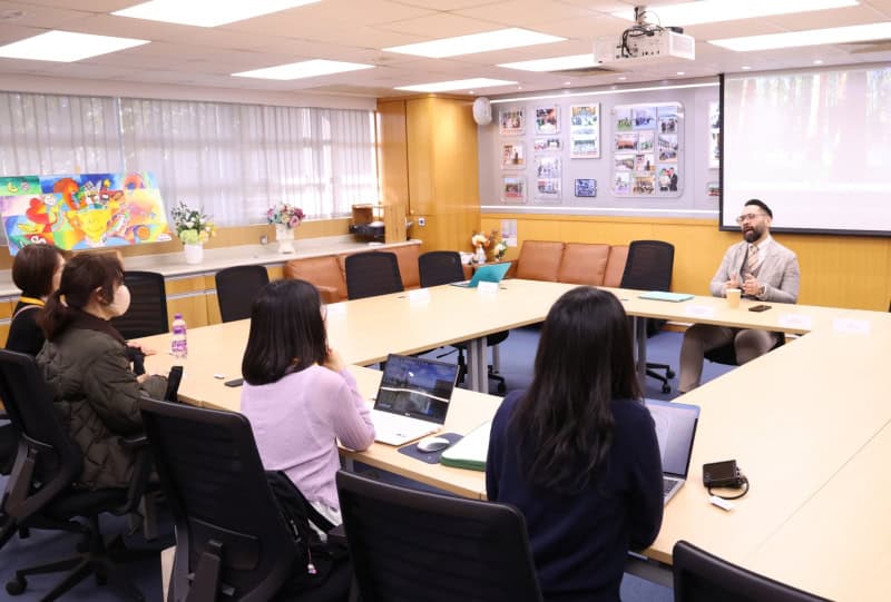 Daegu-Palgong-Middle-School-Visited-LA-1