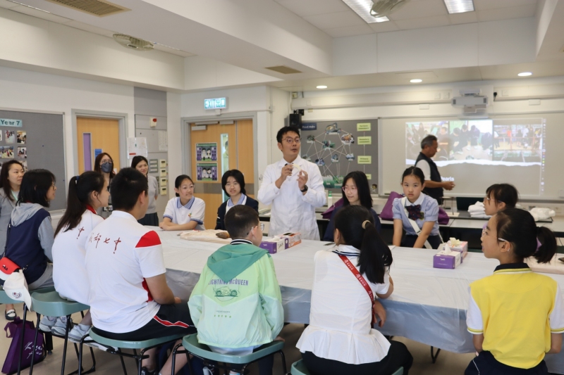 Educators-and-Students-from-Sichuan-Province-Visited-Our-School-21
