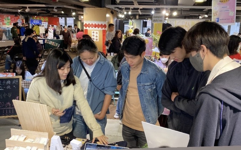 EdUHK-30th-Anniversary-Student-Fair-at-D2-Place-ONE-8