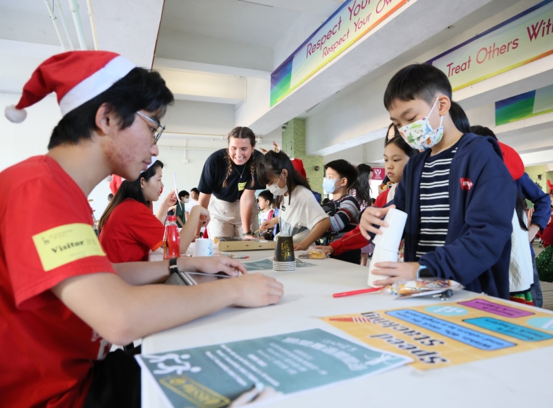 Christmas-Fair-3