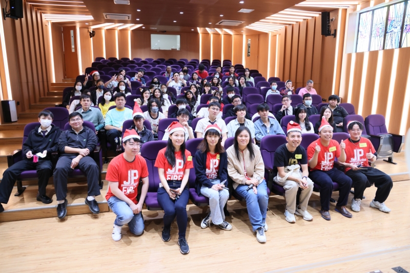 Christmas-Fair-9