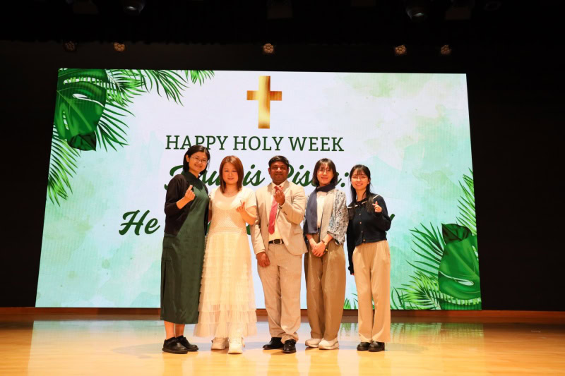 Holy-Week-Easter-Celebration-3