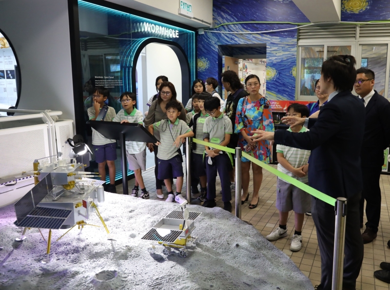 LA-Live-Broadcast-from-the-International-Astronautical-Congress-2026-in-Turkey-Unlocking-New-Horizons-in-Aerospace-On-Site-Broadcast-Campus-Tour-Campus-Dining-Gathering-10