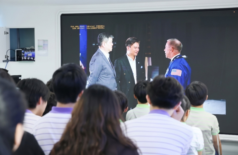 LA-Live-Broadcast-from-the-International-Astronautical-Congress-2026-in-Turkey-Unlocking-New-Horizons-in-Aerospace-On-Site-Broadcast-Campus-Tour-Campus-Dining-Gathering-14