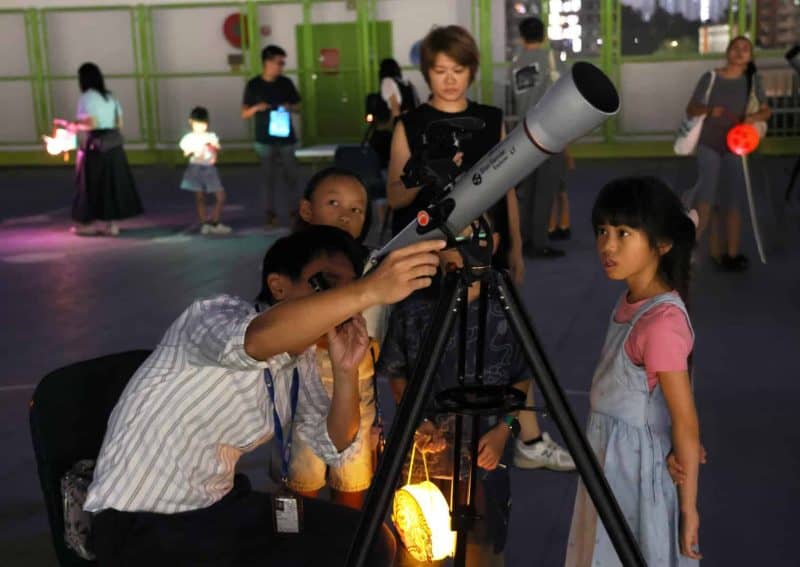 LAPT-Parent-child-Activity-Mid-Autumn-Moon-and-Star-gazing-Night3
