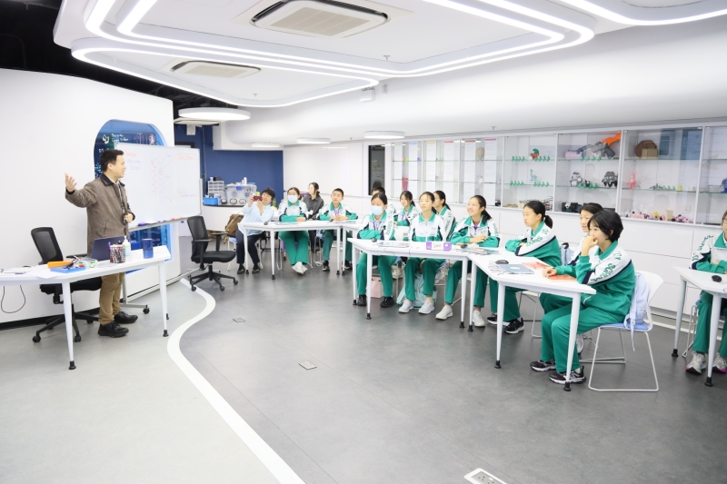Sister-School-Exchange-Beijing-Shangdi-Experimental-School-Visited-LA-18