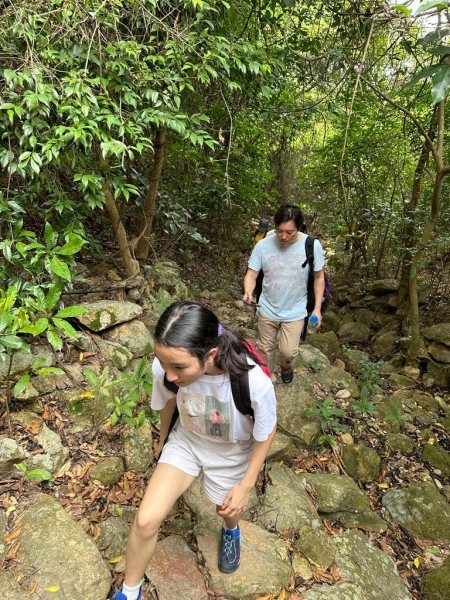 Team-Joshua-4th-Trip-to-Peaked-Hill-3