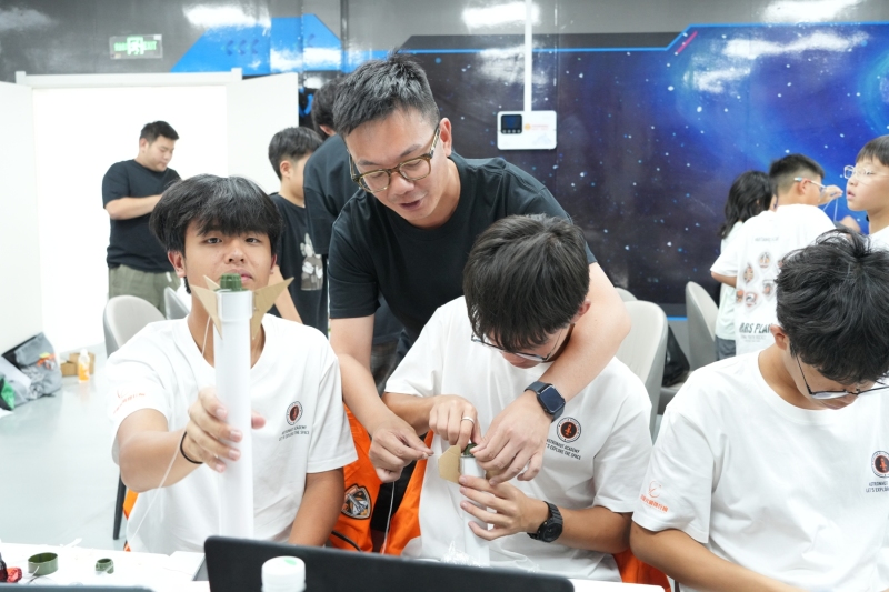 U18-Global-Youth-Rocket-Launch-Challenge-7
