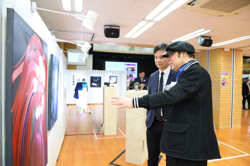 Year-12-IBDP-Visual-Arts-Exhibition-Opening-Ceremony-15