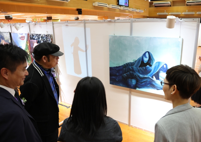 Year-12-IBDP-Visual-Arts-Exhibition-Opening-Ceremony-18