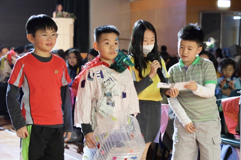 Year-3-Upcycled-Fashion-Show-11
